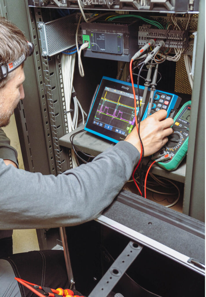 Engineer performing Wind Tunnel Maintenance Checks on Turning Vanes